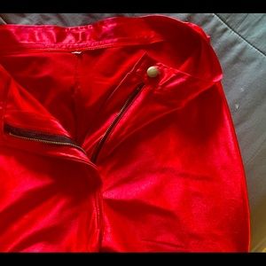 Tagless shiny red pants